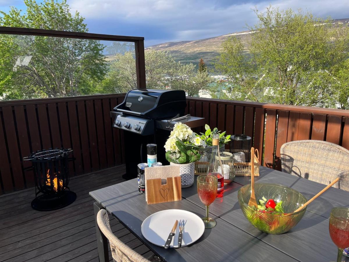 Charming 3 Bedroom Apartment Akureyri Exteriör bild